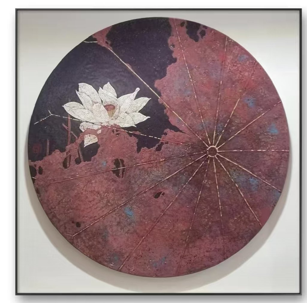 漆艺莲花圆形装饰画